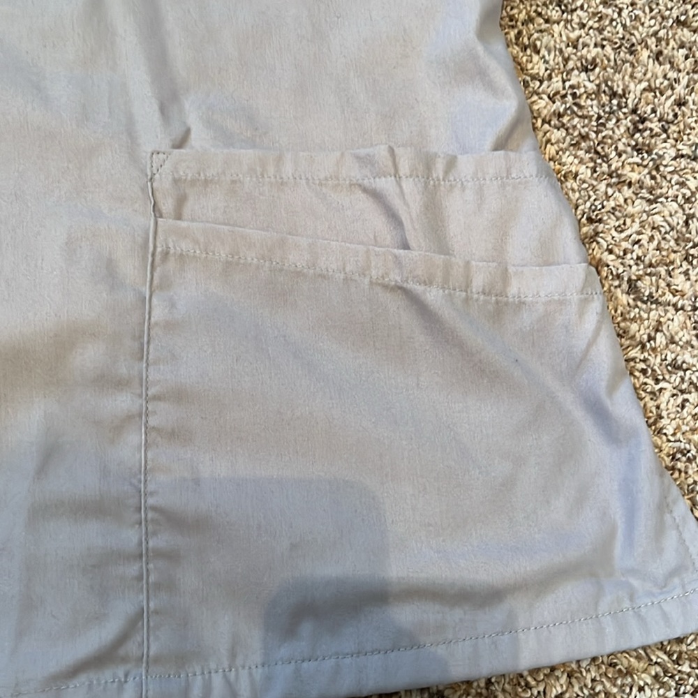 Scrub top - Picture 4 of 5